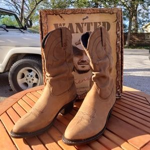 New WANTED Cowboy Boots